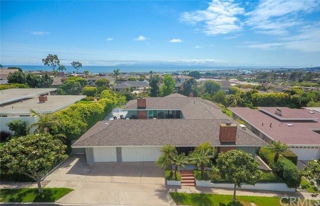 $2,700,000 | 2707 Blue Water Drive, Corona del Mar, CA 92625