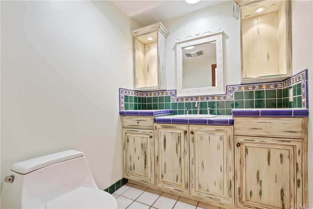 2380 Roscomare Road Los Angeles, CA 90077 - Photo 37 of 51