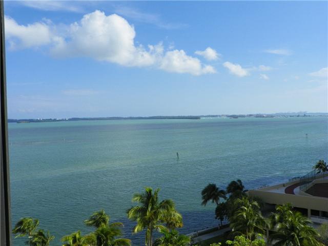 520 Brickell Key Drive, Unit A905 Miami, FL 33131 - Photo 3 of 8