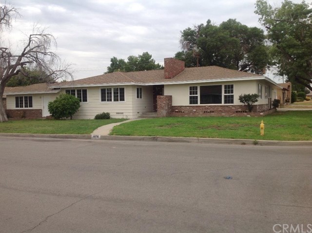 1076 North Pine Avenue Rialto, CA 92376 - Photo 1 of 1 Gallery Image 1