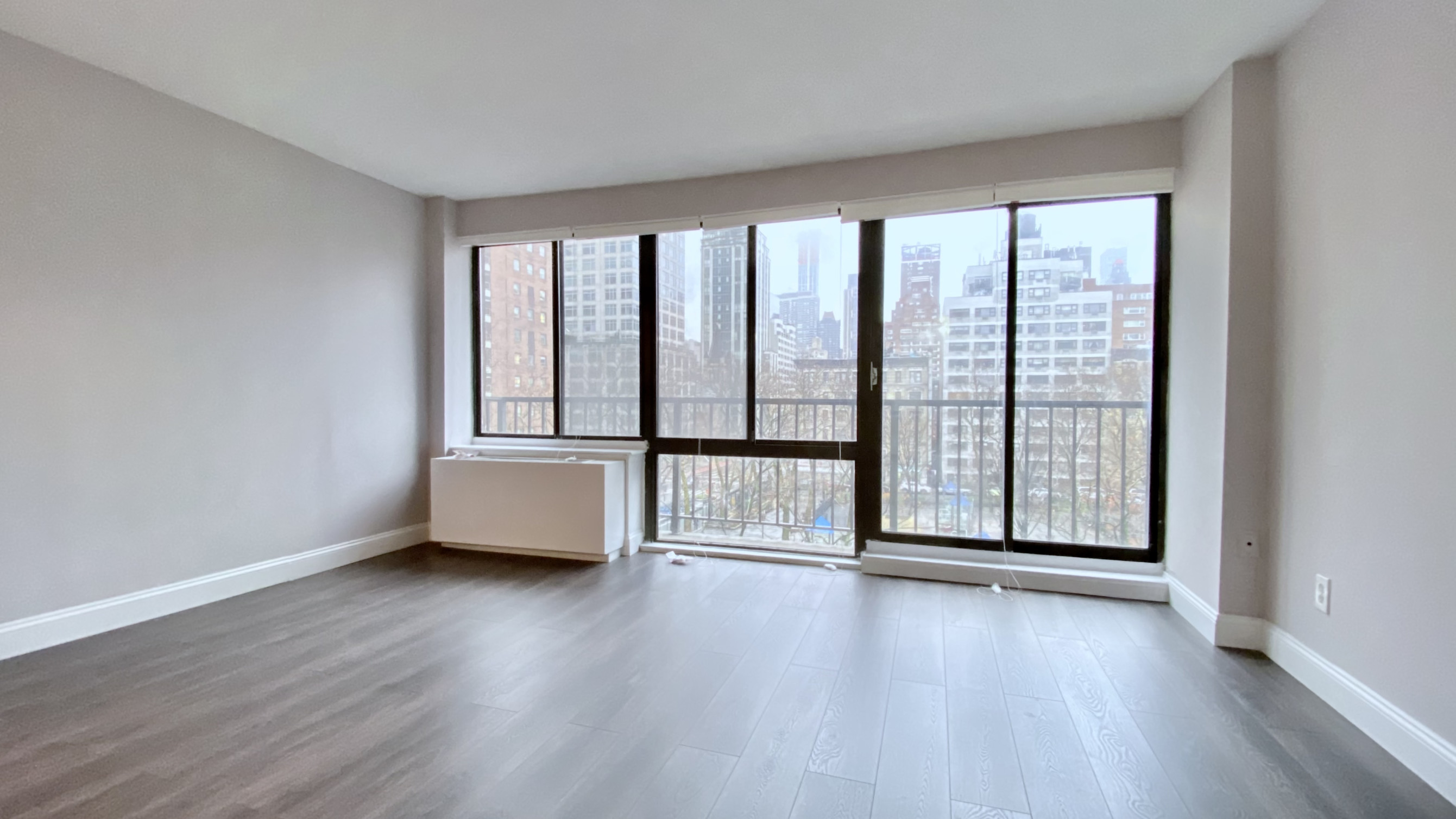 359 East 68th Street, Unit 5A Manhattan, NY 10065 - Photo 6 of 15