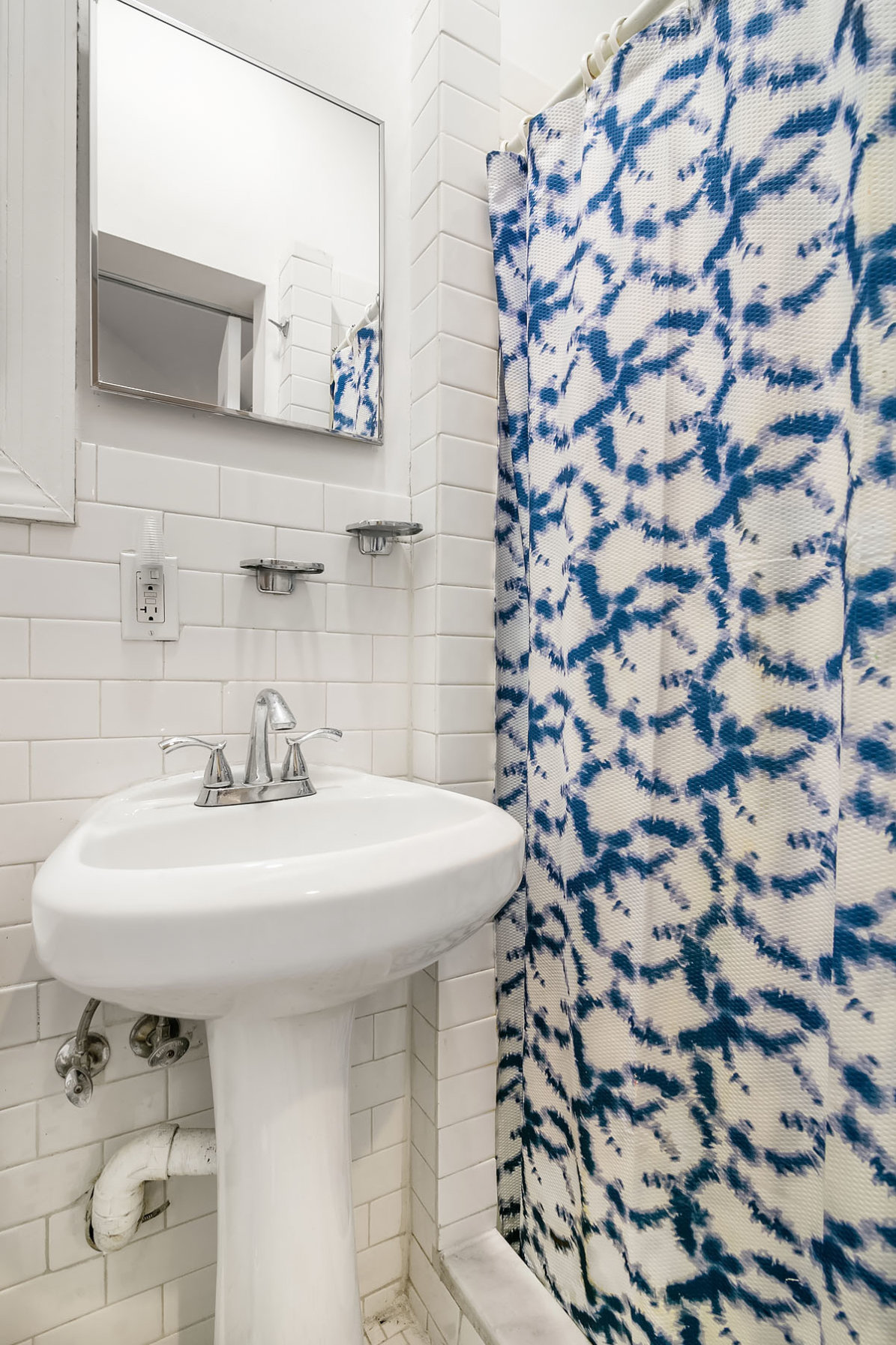 194 Bleecker Street, Unit 1C Manhattan, NY 10012 - Photo 4 of 7