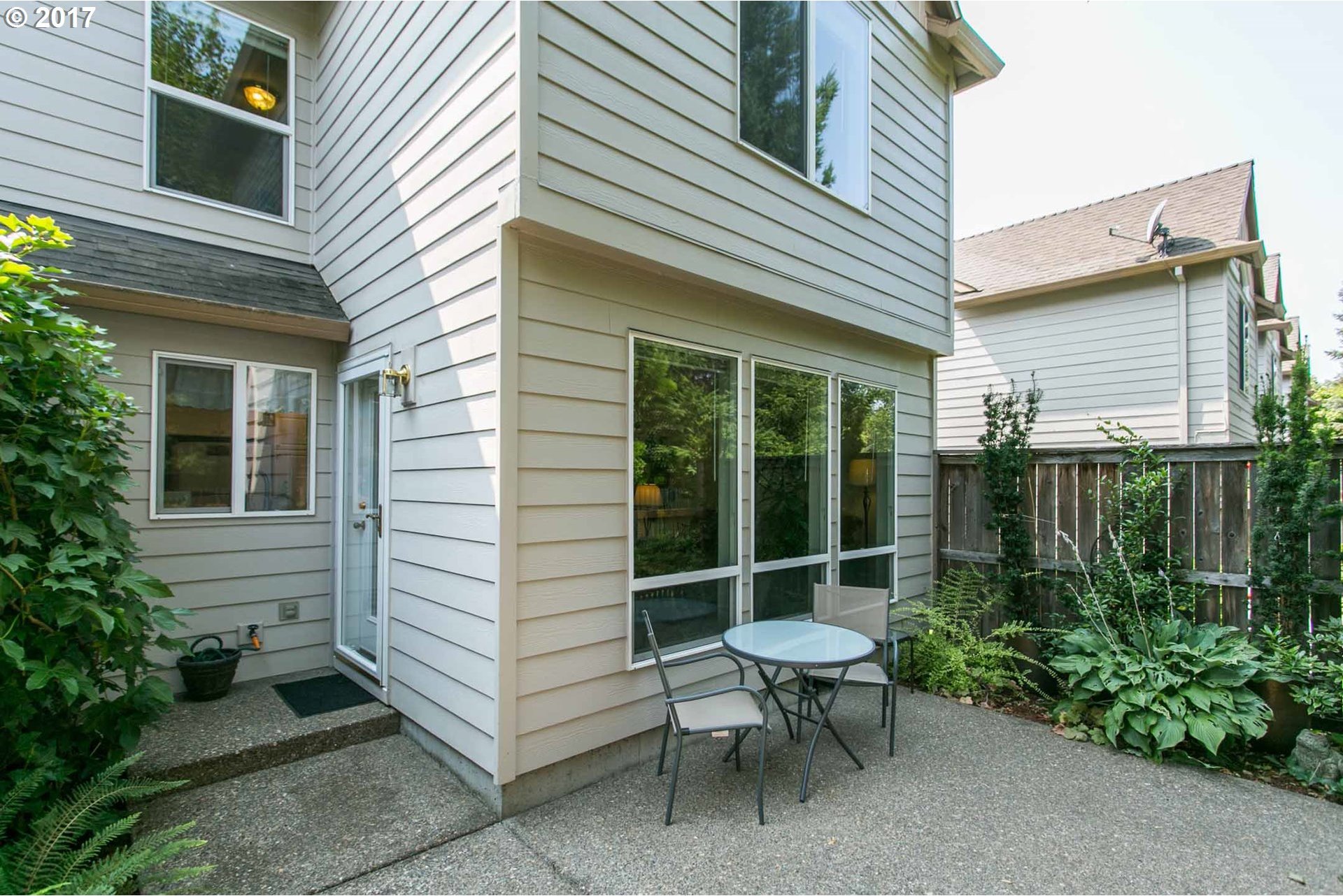 22016 Southwest Grahams Ferry Road, Unit C Tualatin, OR 97062 - Photo 20 of 22 Gallery Image 20