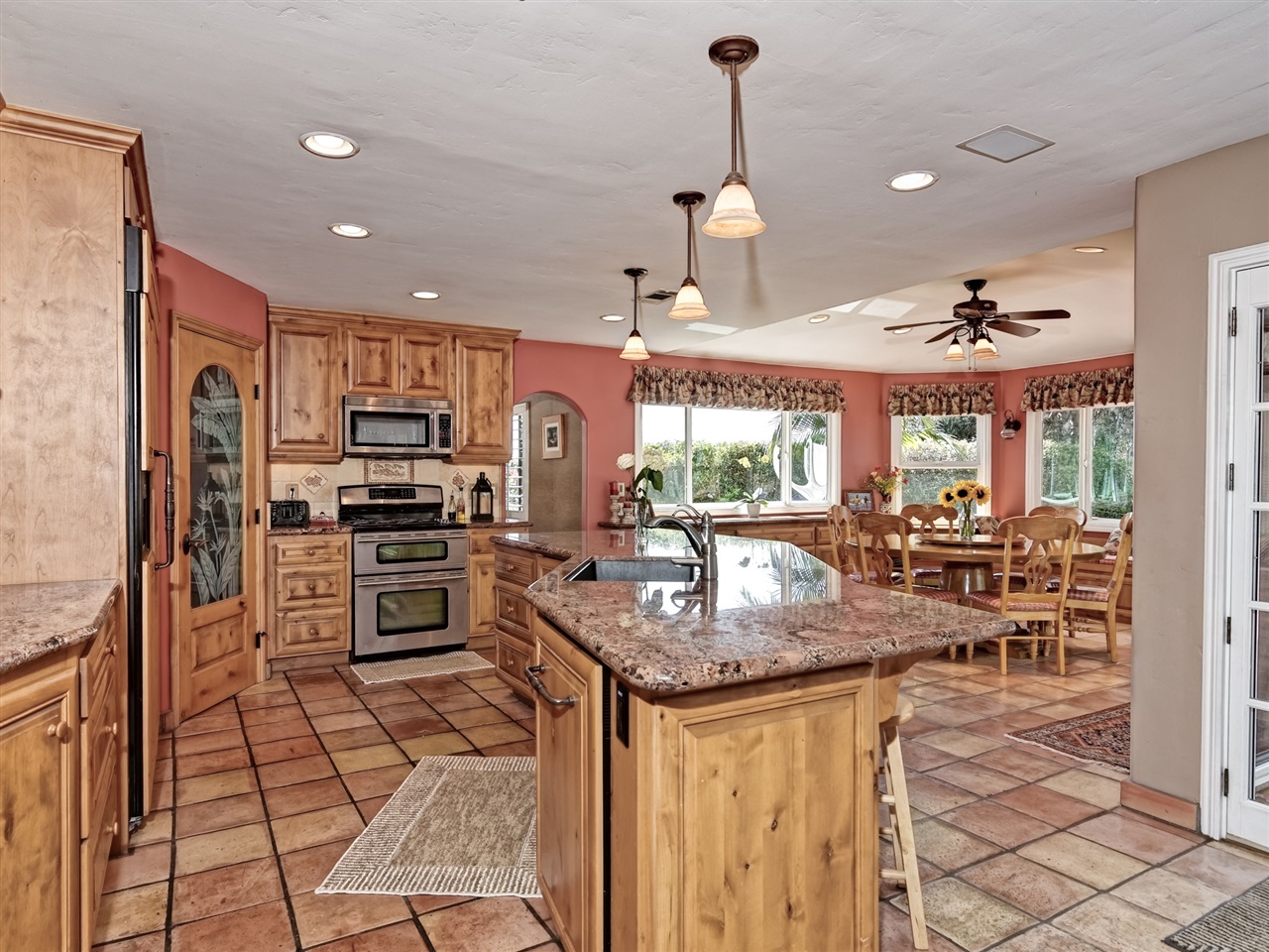 820 Woodside Lane Encinitas, CA 92024 - Photo 13 of 25