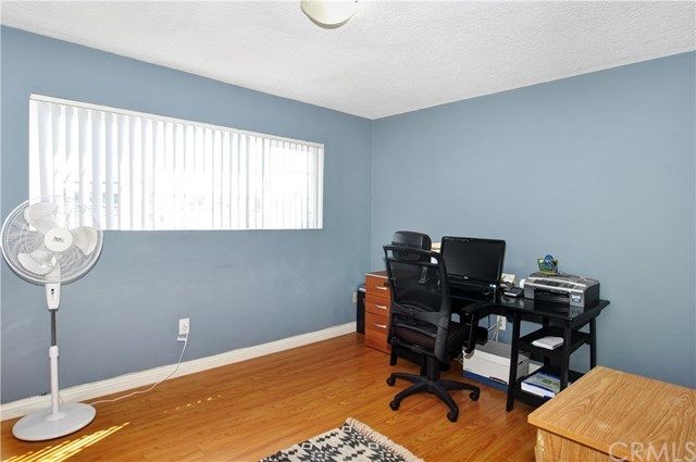 $1,200,000 | 253 17th Street, Seal Beach, CA 90740