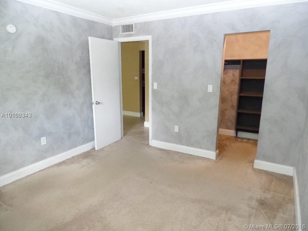 8609 Southwest 68th Court, Unit 26 Miami, FL 33156 - Photo 8 of 11