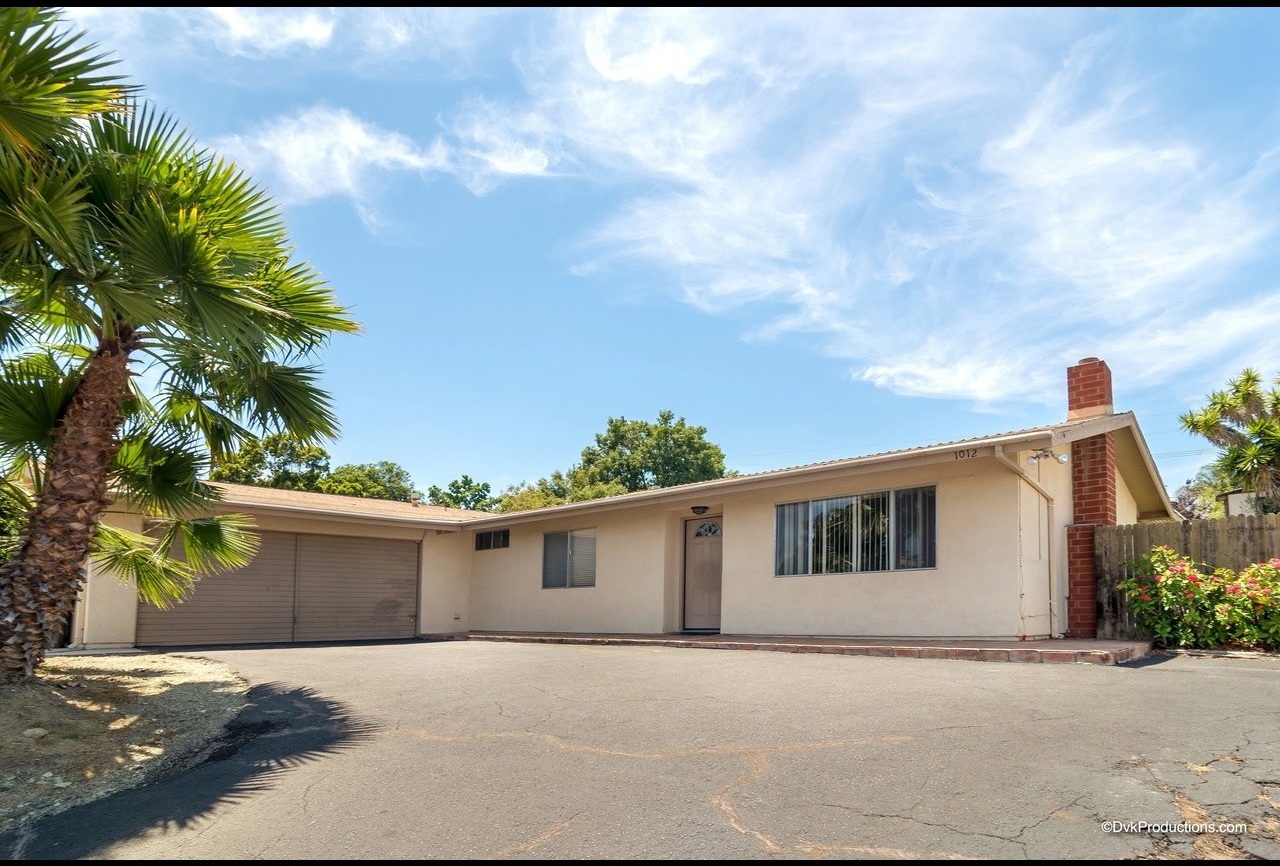 1012 South Rancho Santa Fe Road San Marcos, CA 92078 - Photo 1 of 25