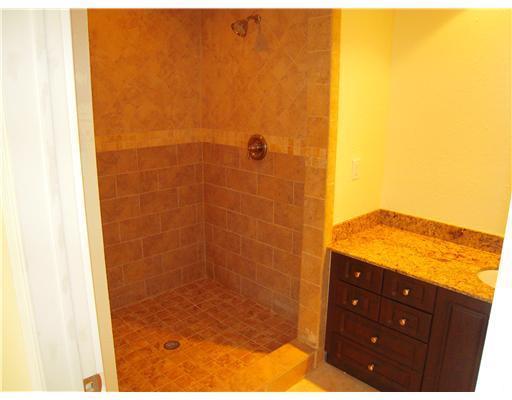 8020 Southwest 13th Terrace Miami, FL 33144 - Photo 8 of 14