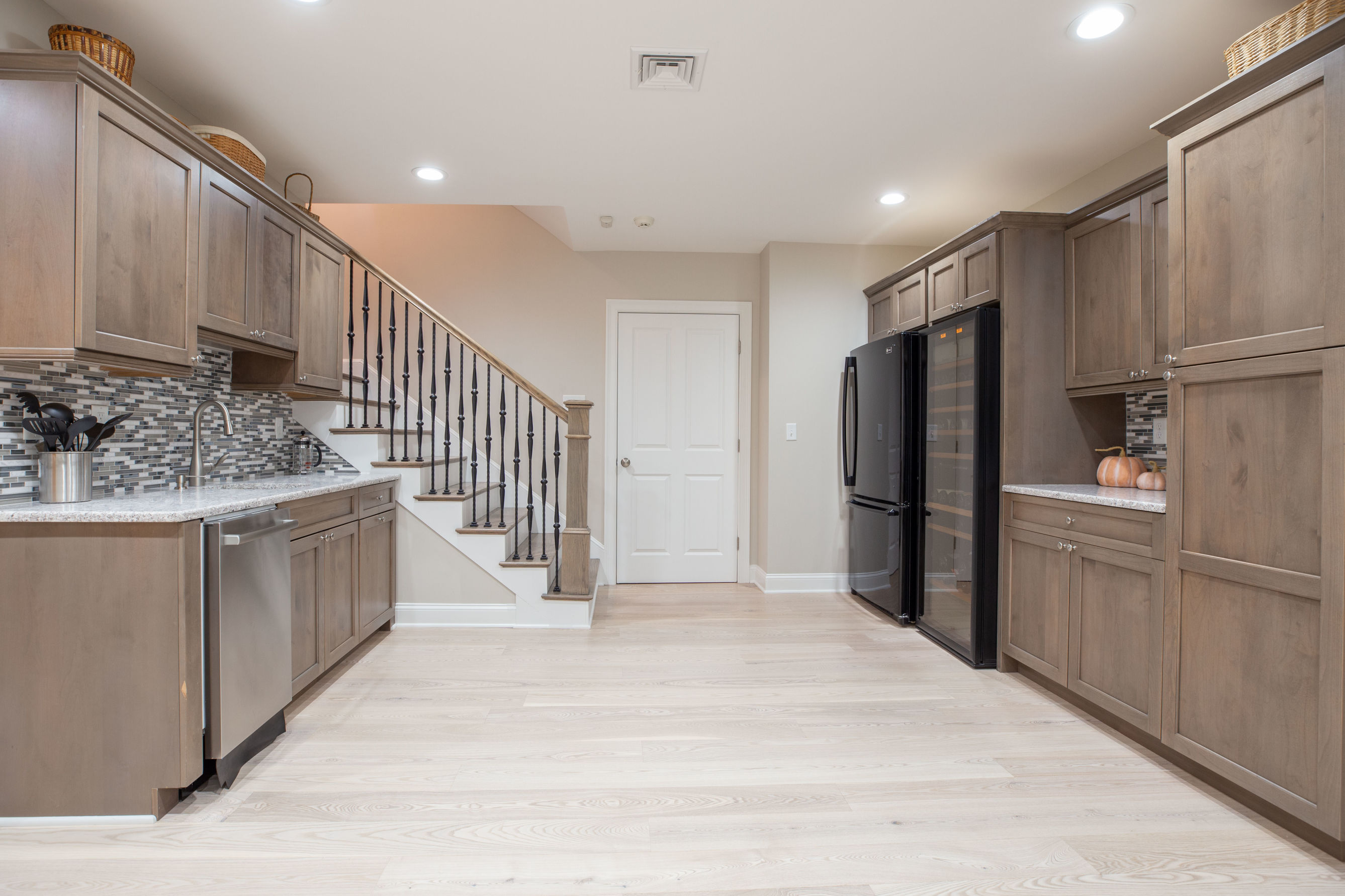 21 Endicott Street Newton, MA 02461 - Photo 32 of 37