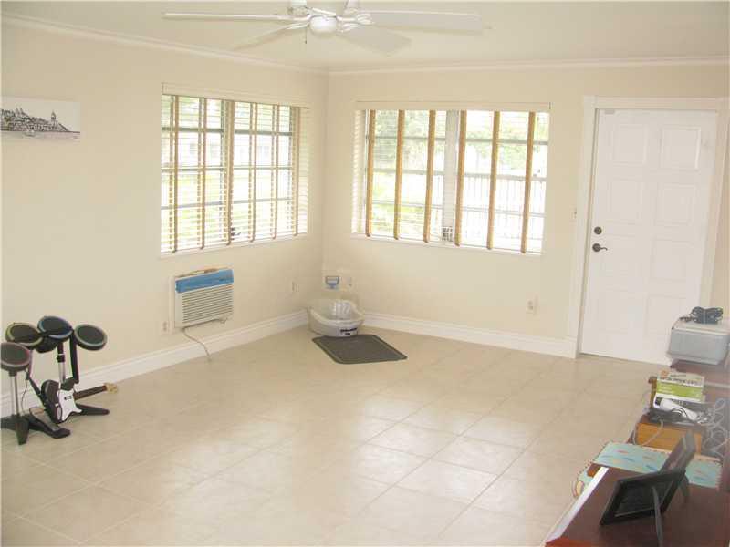 1656 West River Drive Margate, FL 33063 - Photo 19 of 29