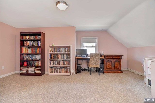 3 Giannone Road Wayne, NJ 07470 - Photo 19 of 25
