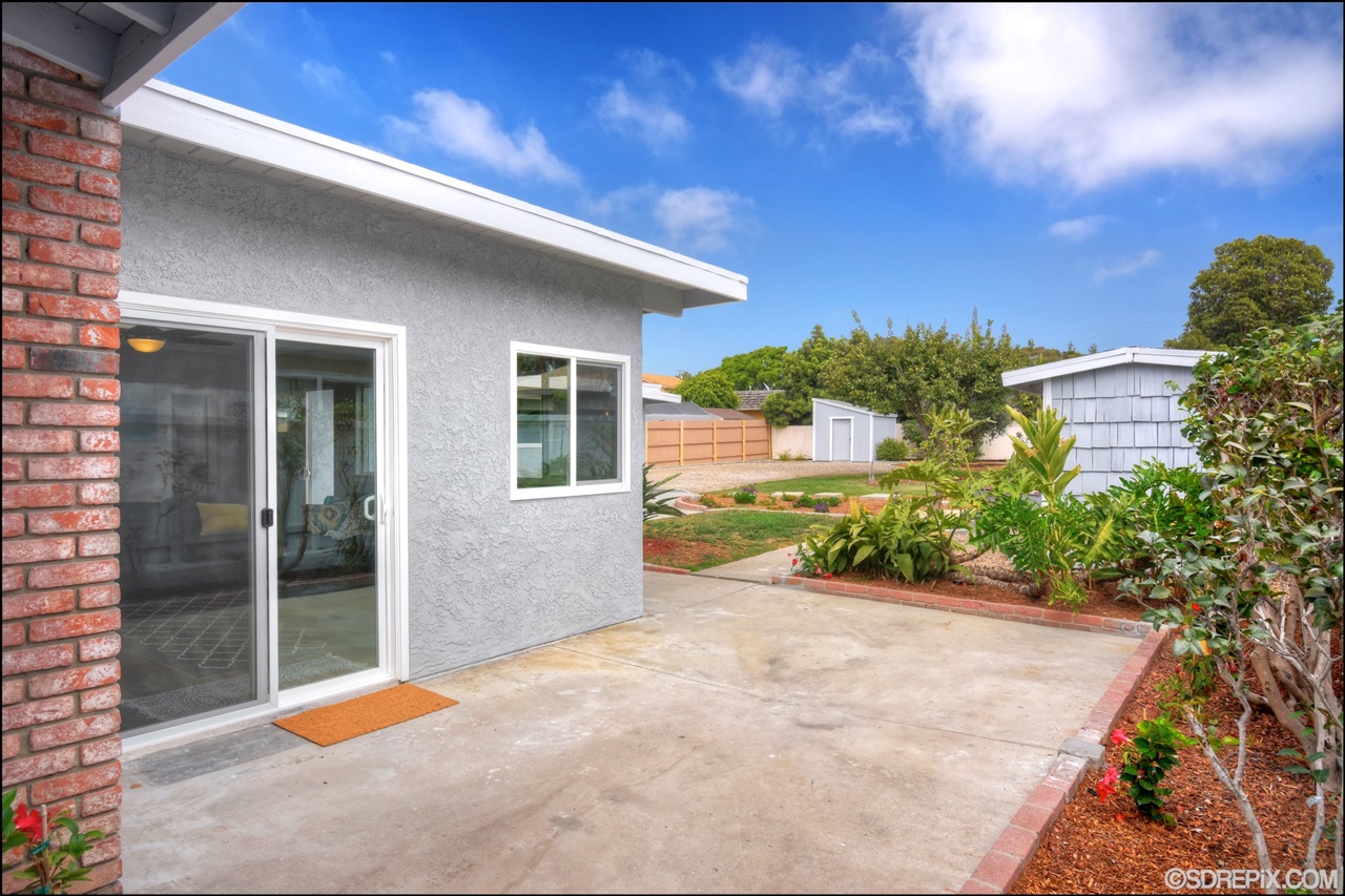 1091 Regal Road Encinitas, CA 92024 - Photo 20 of 25