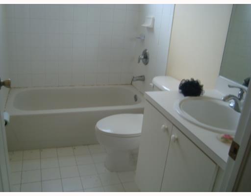 55 Southwest 15th Road Homestead, FL 33030 - Photo 4 of 6