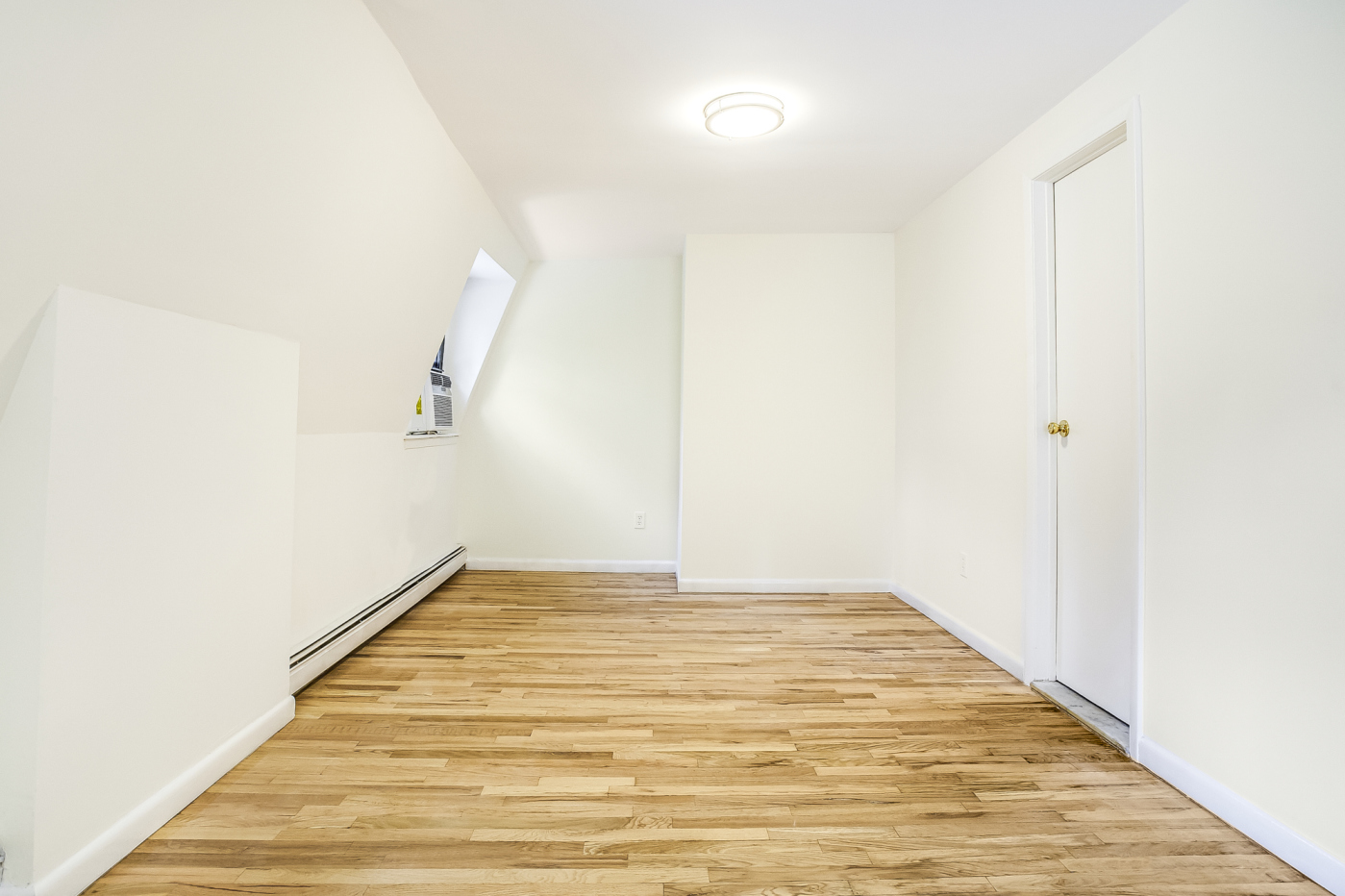 125 MacDougal Street, Unit 4C Manhattan, NY 10012 - Photo 4 of 6