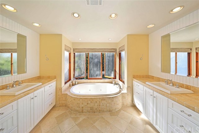 419 Signal Road Newport Beach, CA 92663 - Photo 10 of 23 Master bathroom with dual sinks.
