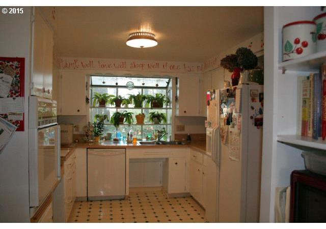 8740 Wheatland Road North Salem, OR 97303 - Photo 4 of 16 Gallery Image 4