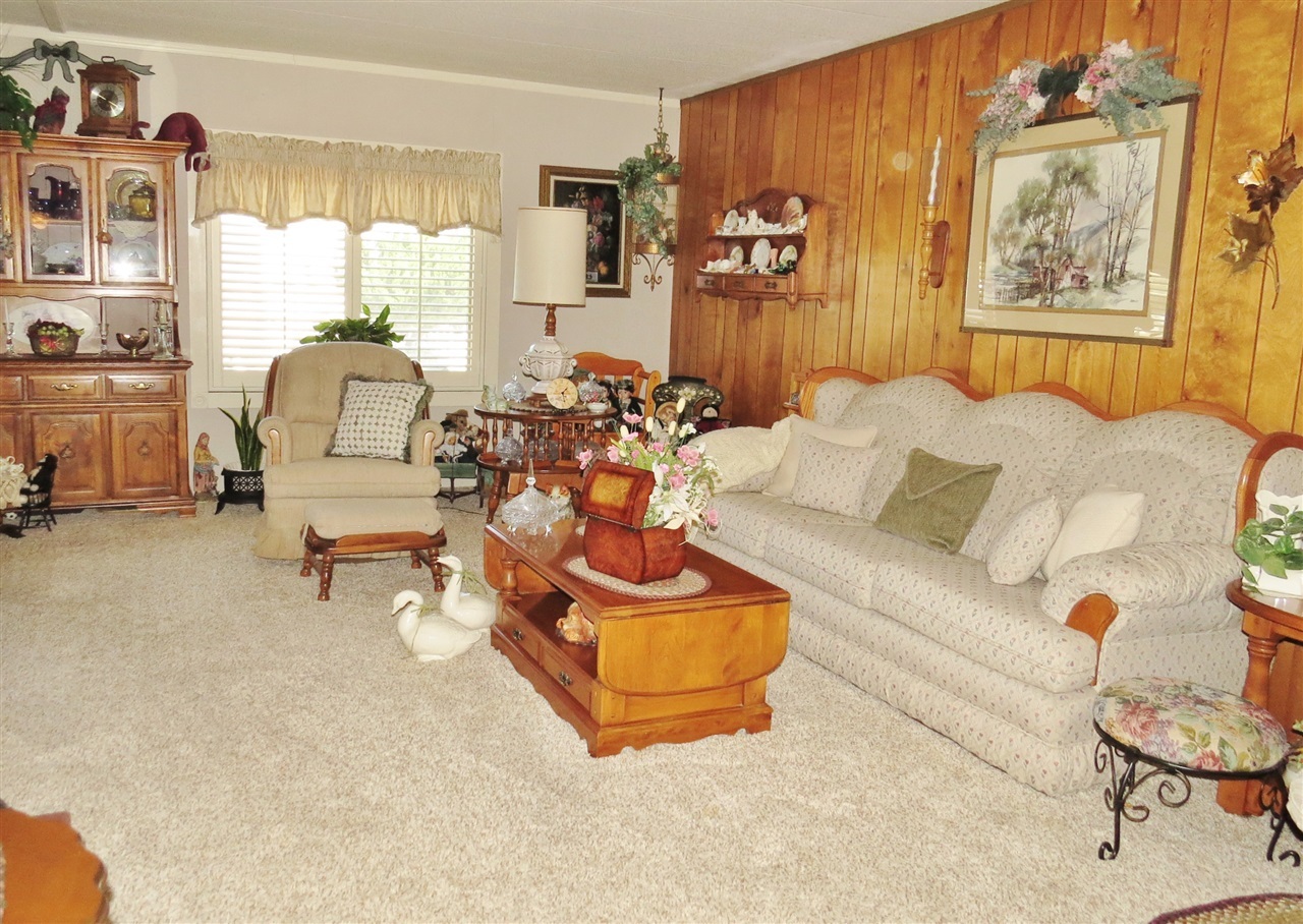 7467 Mission Gorge Road, Unit 58 Santee, CA 92071 - Photo 6 of 18 Gallery Image 6