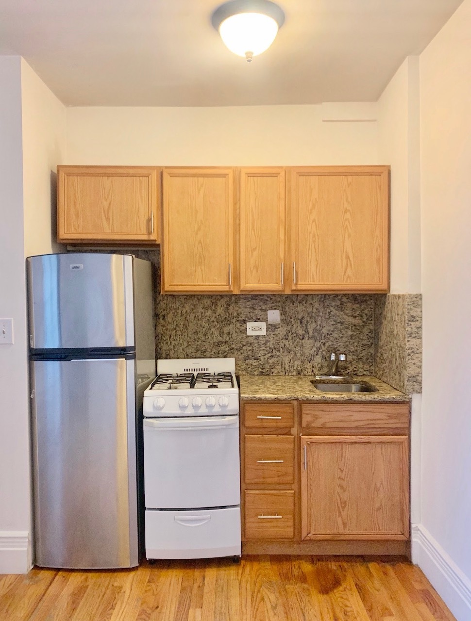 245 West 51st Street, Unit 1001 Manhattan, NY 10019 - Photo 4 of 17