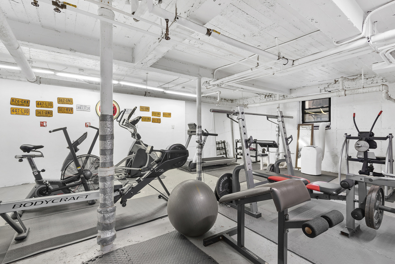 6702 Ridge Boulevard, Unit 4E Brooklyn, NY 11220 - Photo 9 of 12