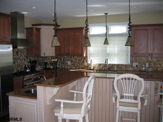 319 East Inlet Road Ocean City, NJ 08226 - Photo 3 of 12