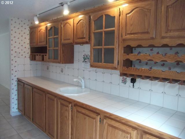 39505 Southwest Gibson Road Gaston, OR 97119 - Photo 11 of 16
