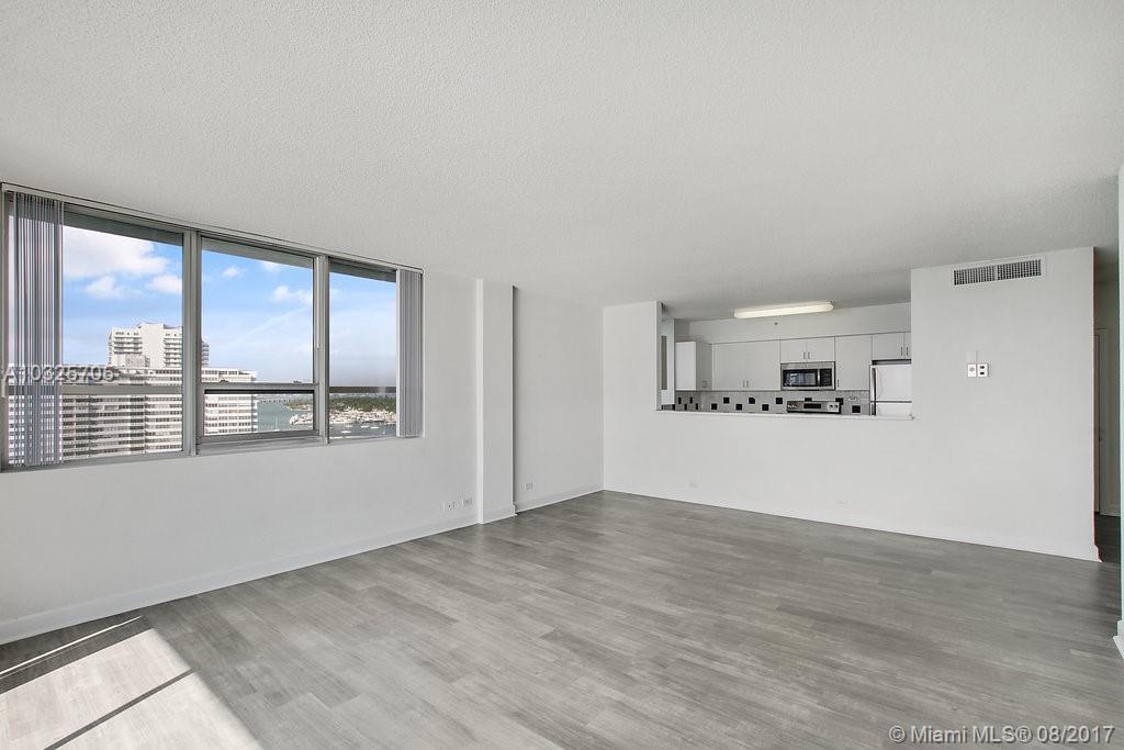 1500 Bay Road, Unit N1419 Miami Beach, FL 33139 - Photo 11 of 35