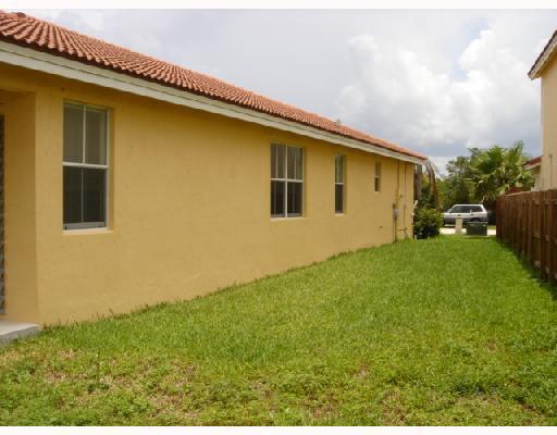 15124 Southwest 20th Street Miami, FL 33185 - Photo 4 of 12