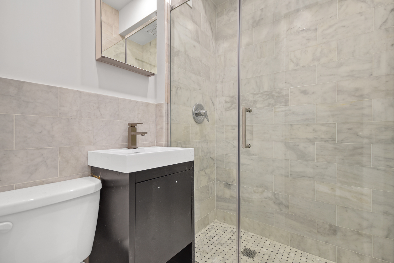 1709 2nd Avenue, Unit 5B Manhattan, NY 10128 - Photo 6 of 7