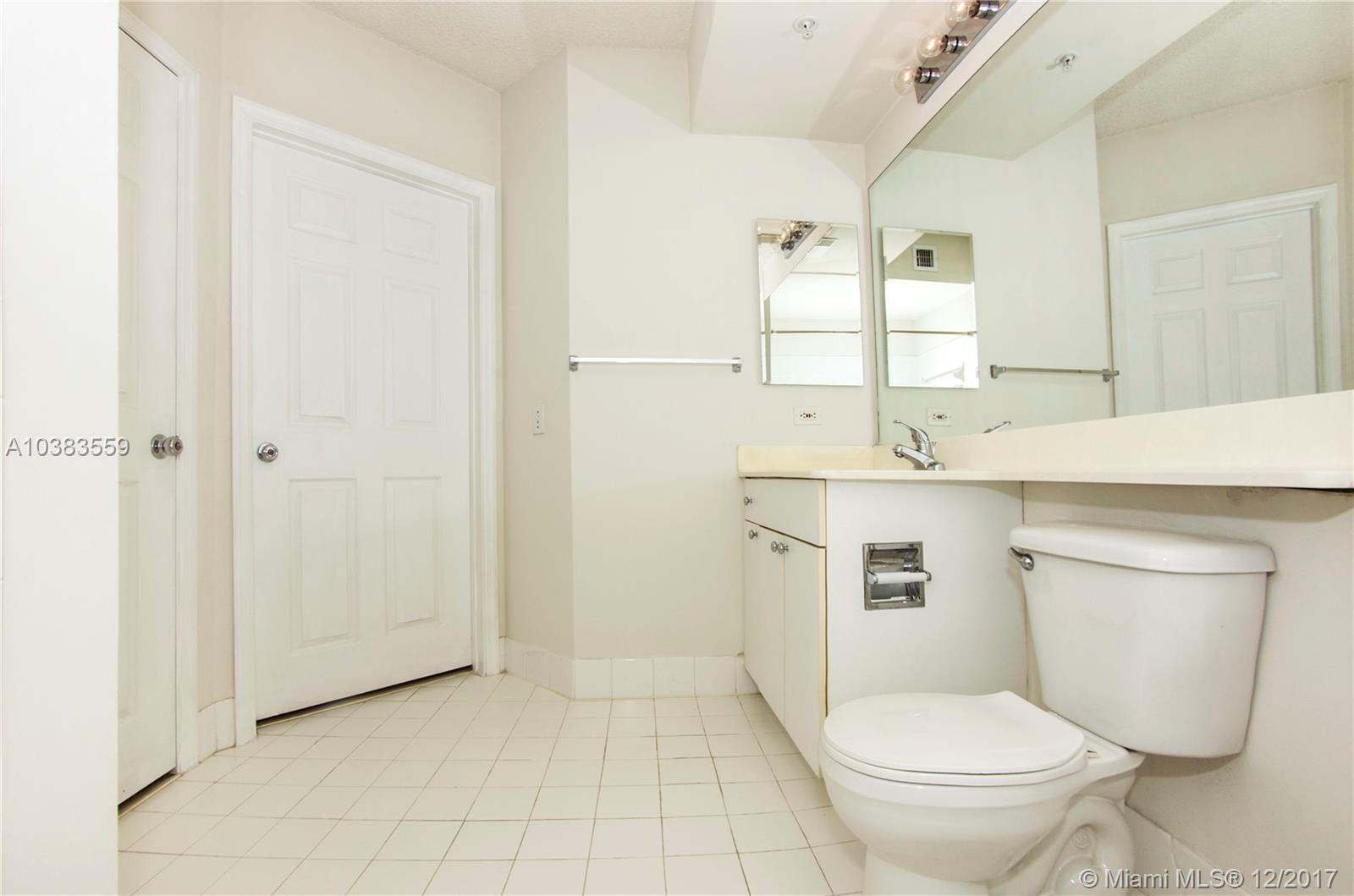 17100 North Bay Road, Unit 1616 Sunny Isles Beach, FL 33160 - Photo 23 of 23