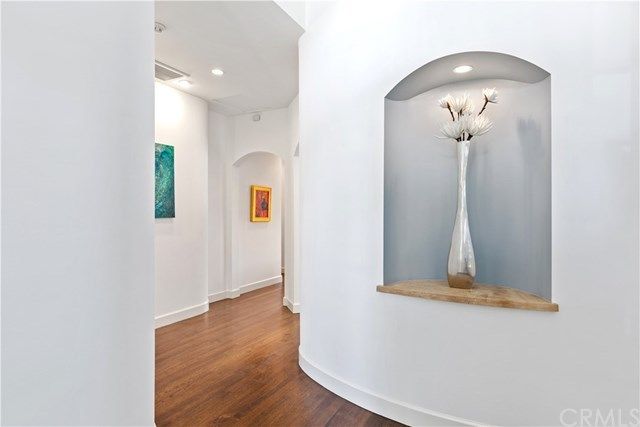 $1,950,000 | 493 Flower Street, Costa Mesa, CA 92627