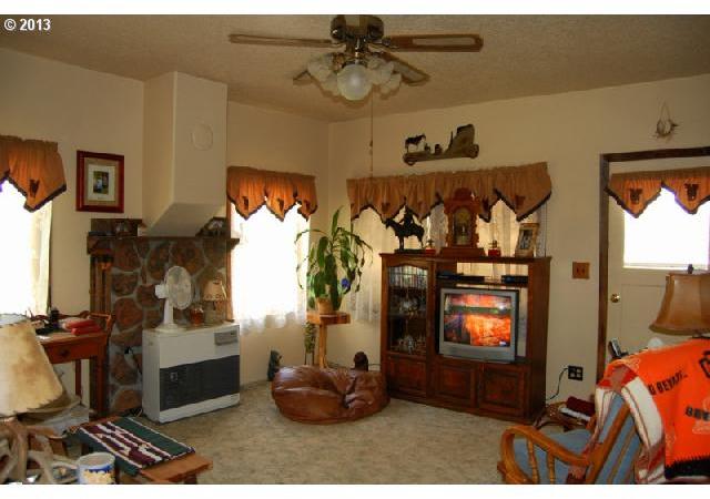 333 Dollarhide Road Mitchell, OR 97750 - Photo 9 of 9 Gallery Image 9