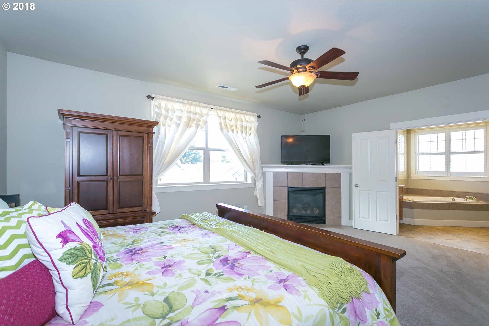 22836 Southwest Cowlitz Drive Tualatin, OR 97062 - Photo 14 of 29
