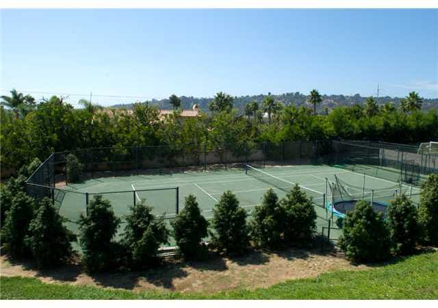 3939 Stonebridge Lane Rancho Santa Fe, CA 92024 - Photo 24 of 25