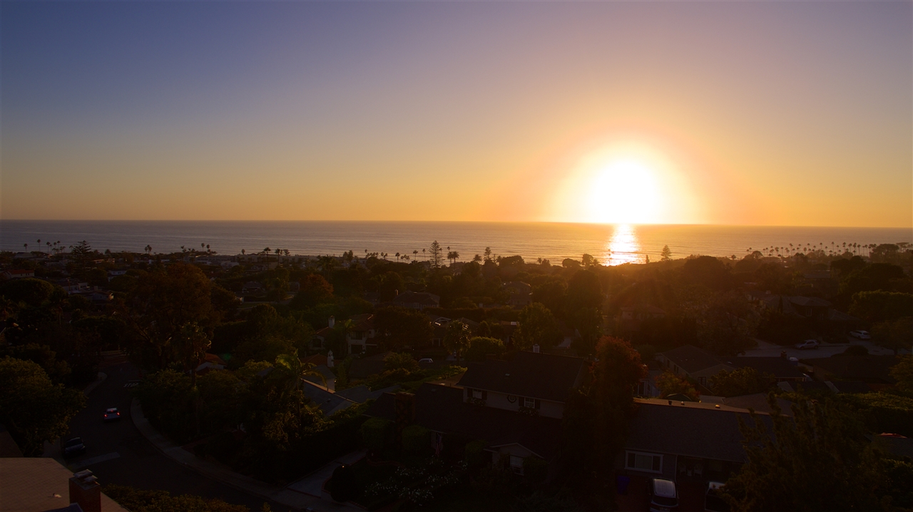 5831 Folsom Drive La Jolla, CA 92037 - Photo 20 of 25 Sunset View