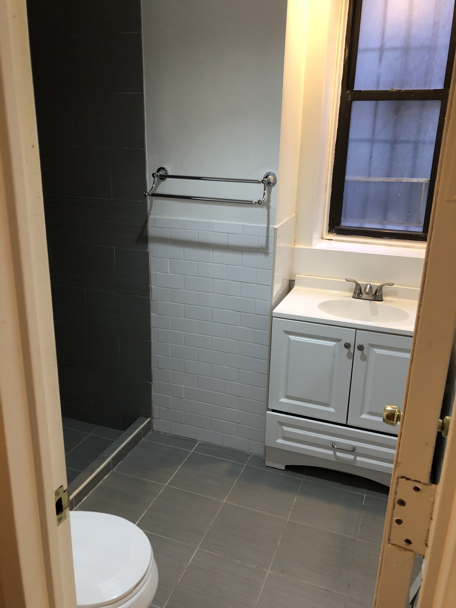 230 East 27th Street, Unit 2 Manhattan, NY 10016 - Photo 19 of 21