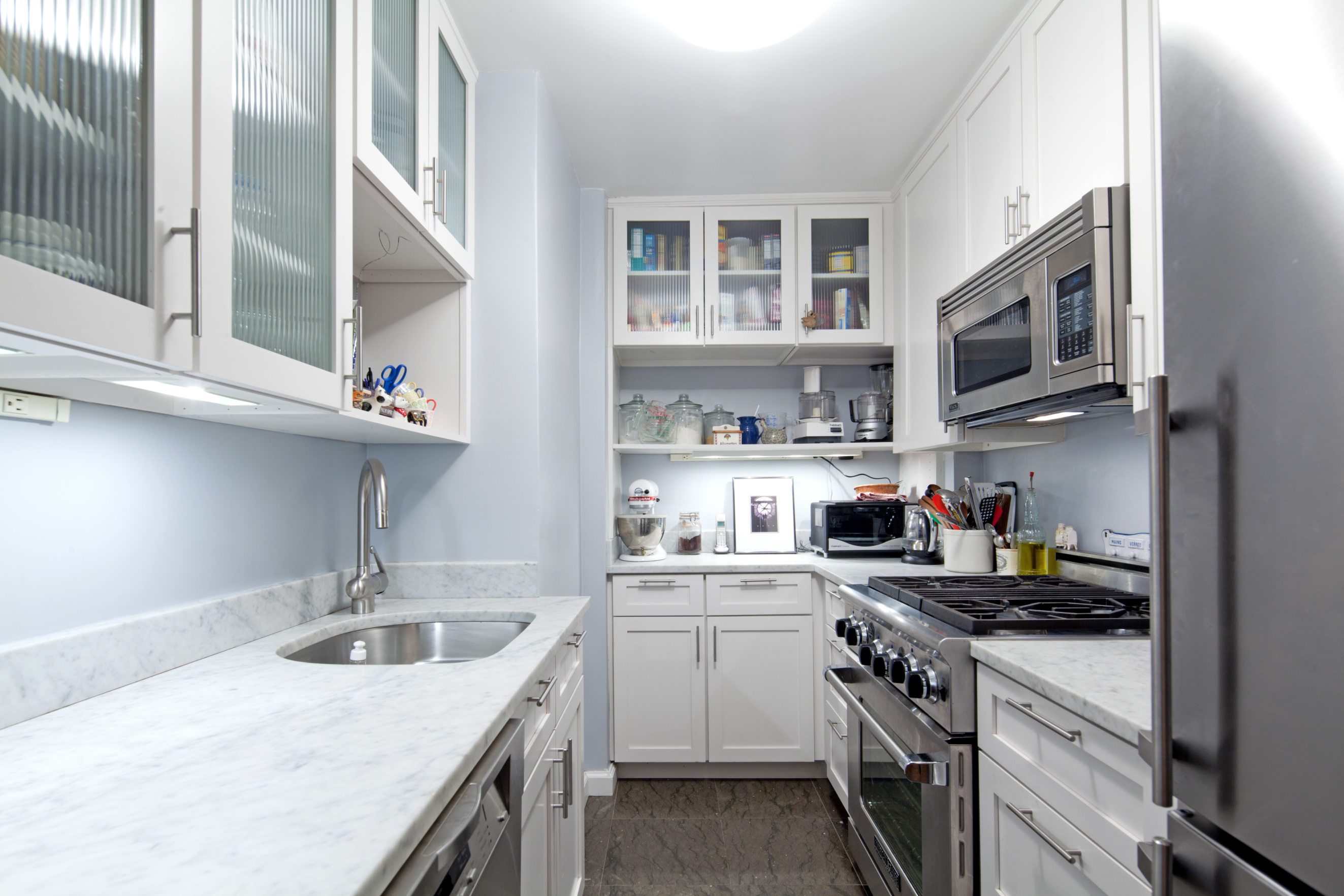 520 East 76th Street, Unit 6E Manhattan, NY 10021 - Photo 1 of 5