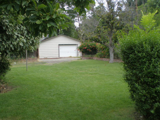 1420 Yolo Street Corning, CA 96021 - Photo 6 of 8 Gallery Image 6