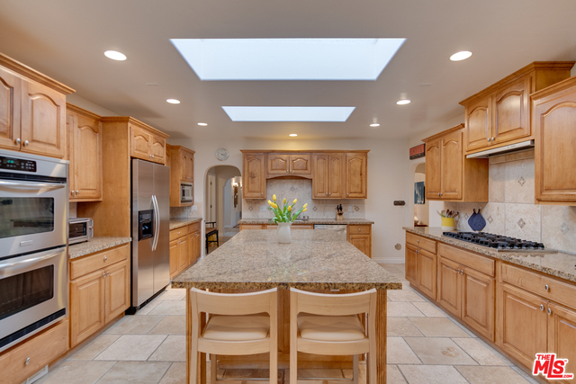 10578 Putney Road Los Angeles, CA 90064 - Photo 22 of 53