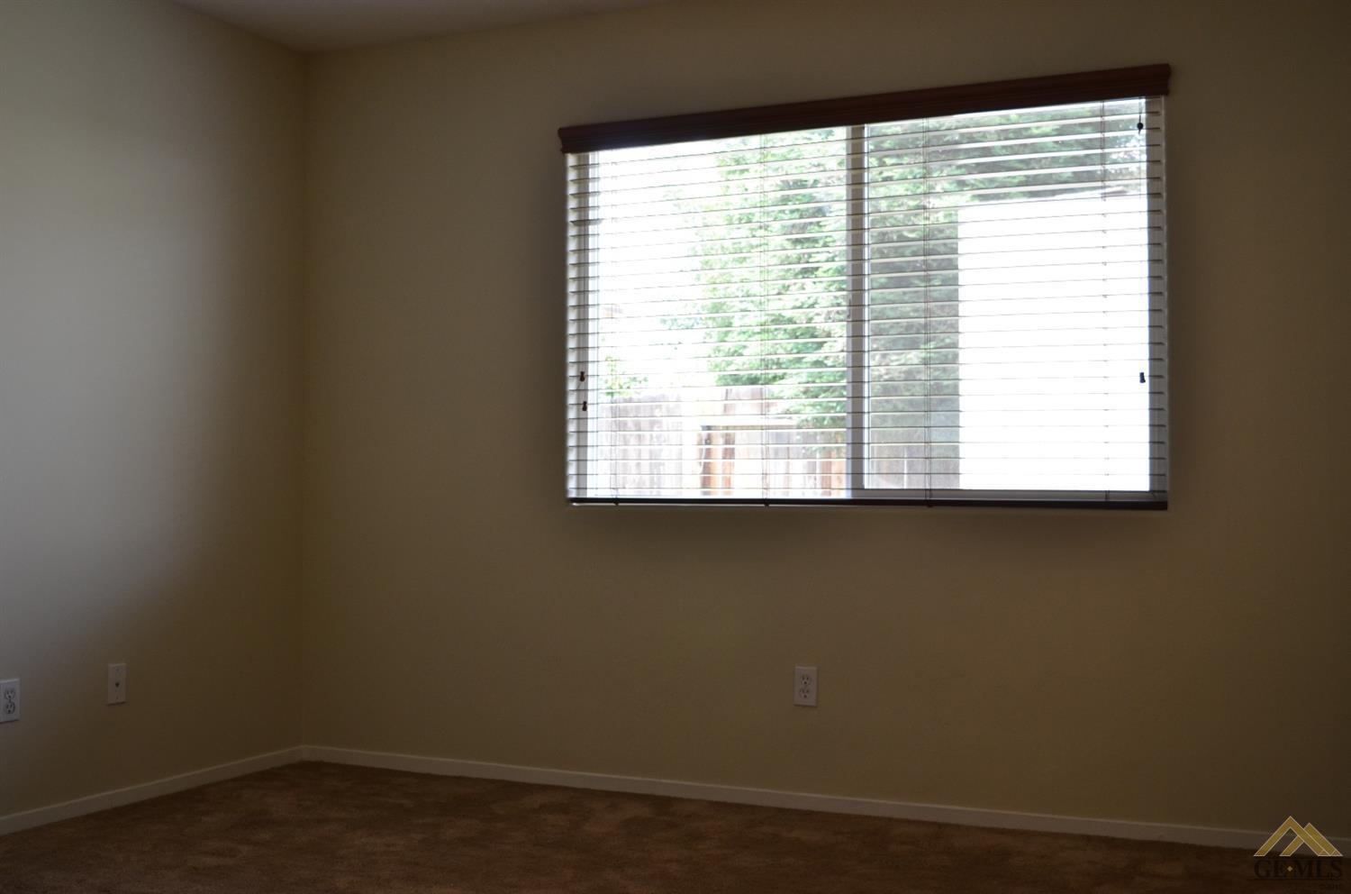 10702 High Plateau Way Bakersfield, CA 93311 - Photo 23 of 32