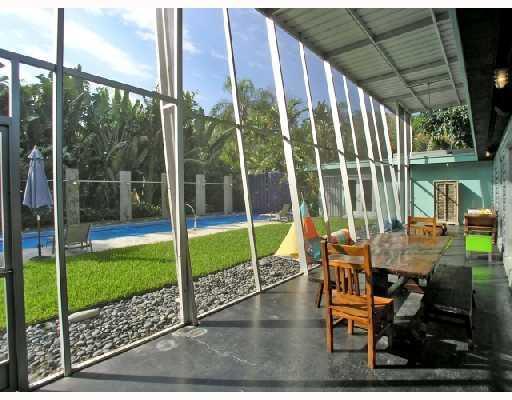 3620 Solana Road Miami, FL 33133 - Photo 14 of 16