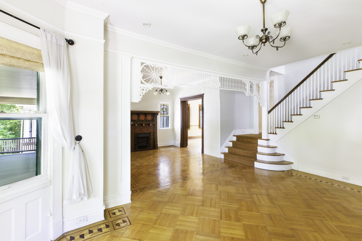 636 East 19th Street Brooklyn, NY 11230 - Photo 1 of 9