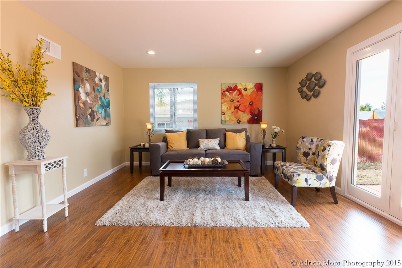 1066 Bluegrass Road Vista, CA 92083 - Photo 6 of 20 Gallery Image 6