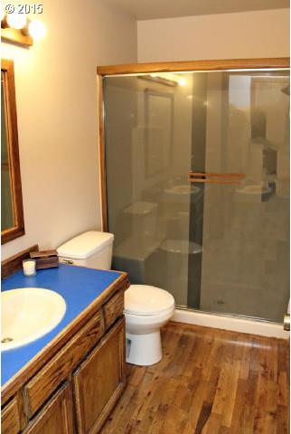 831 Southwest 8th Street Gresham, OR 97080 - Photo 13 of 16 Gallery Image 13