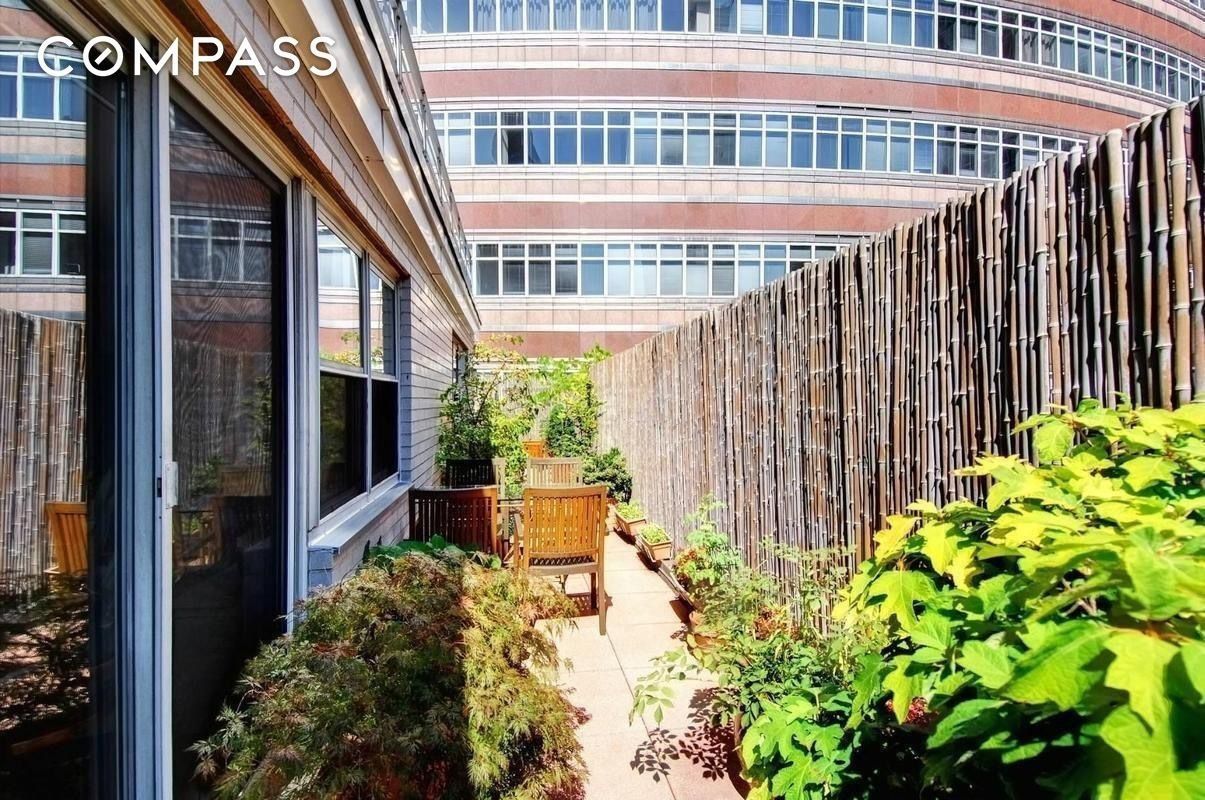 211 East 53rd Street, Unit PHF Manhattan, NY 10022 - Photo 7 of 9