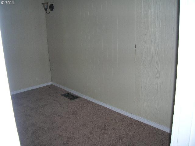 29312 Southeast Lusted Road Gresham, OR 97080 - Photo 14 of 16
