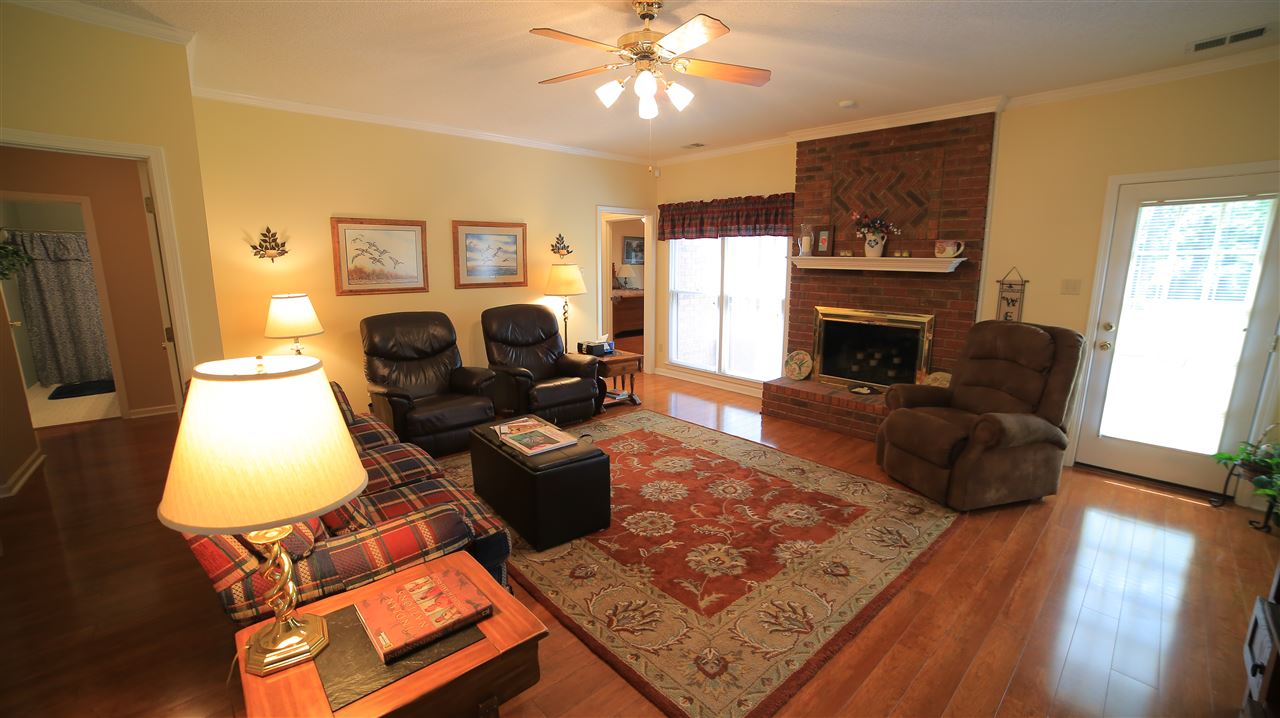 4245 High Plains Road Bartlett, TN 38135 - Photo 3 of 25 Gleaming Hardwood Floors