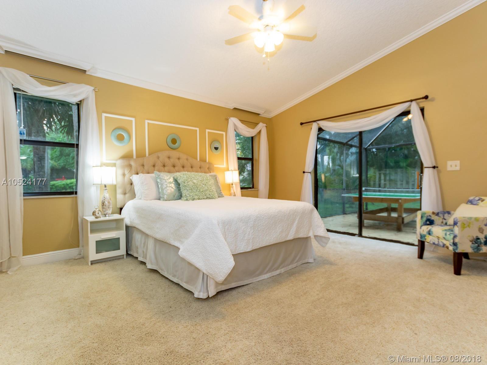 3044 Perriwinkle Circle Davie, FL 33328 - Photo 18 of 60