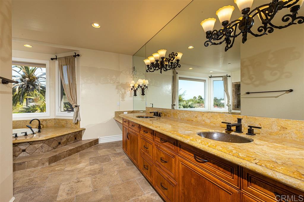 3430 Via Monteverde Encinitas, CA 92024 - Photo 11 of 25