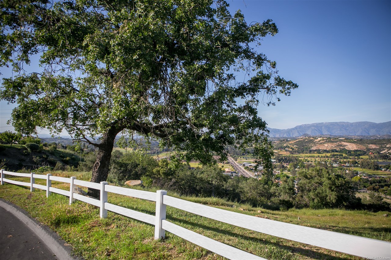 27036 Toyon Ridge Trail Valley Center, CA 92082 - Photo 18 of 25 Gallery Image 18