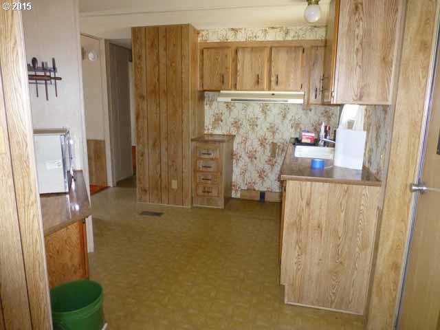 94684 Grange Road Gold Beach, OR 97444 - Photo 5 of 16